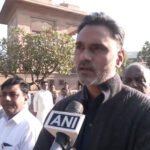 “Shiv Sena, RSS have same ideology,” Shiv Sena leader Yogesh Kadam as Fadnavis, Shinde pay homage to Hedgewar