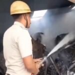 West Bengal: Fire breaks out at jute mill warehouse in Ghusuri