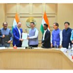 Maharashtra govt signs MoUs worth Rs 4,080 crore in electronic, logistic sectors