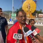 Rajinikanth’s daughter Aishwarya visits Tirumala temple, offers prayers